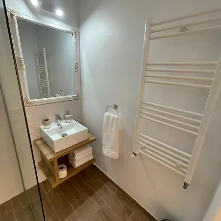 Vila David エフォリエ・スド