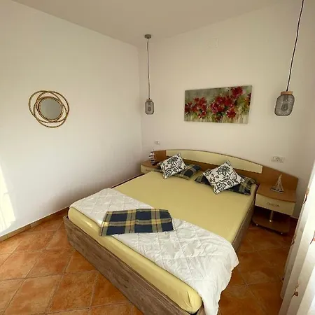 Vila David 招待所 南埃福列